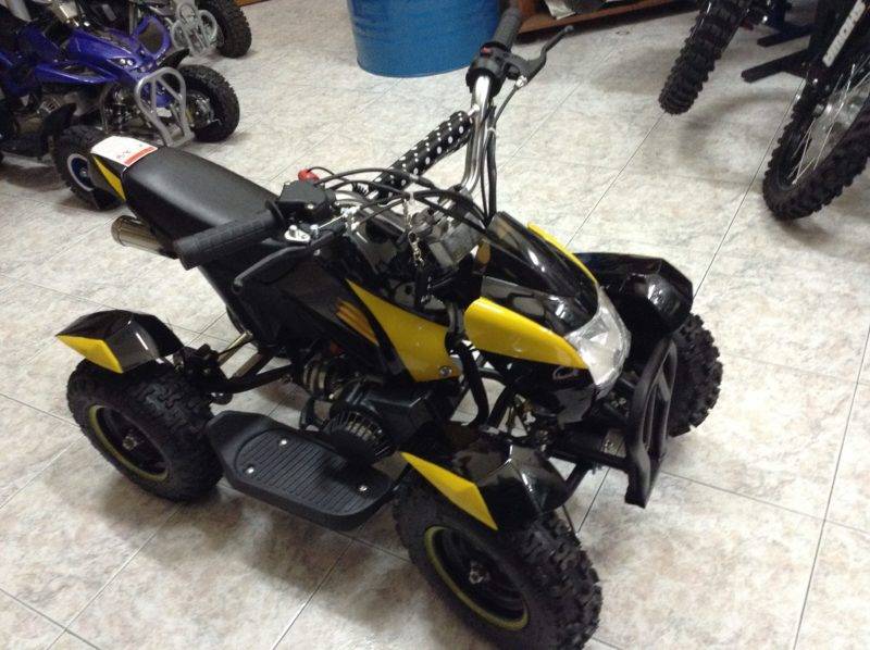 MINI QUAD COBRA 50cc 2T RUOTA 6" AVVIAMENTO ELETTRICO LUCI TELECOMANDO - immagine 2