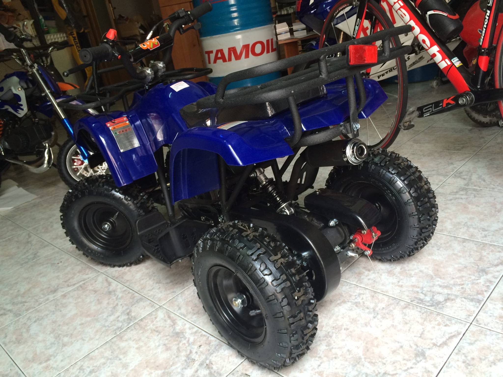MINI QUAD HUMMER 50cc 2T RUOTA 6" - immagine 2