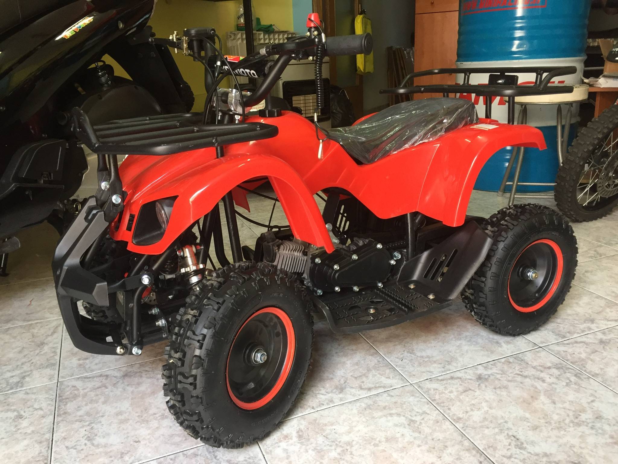 MINI QUAD HUMMER 50cc 2T RUOTA 6" - immagine 7