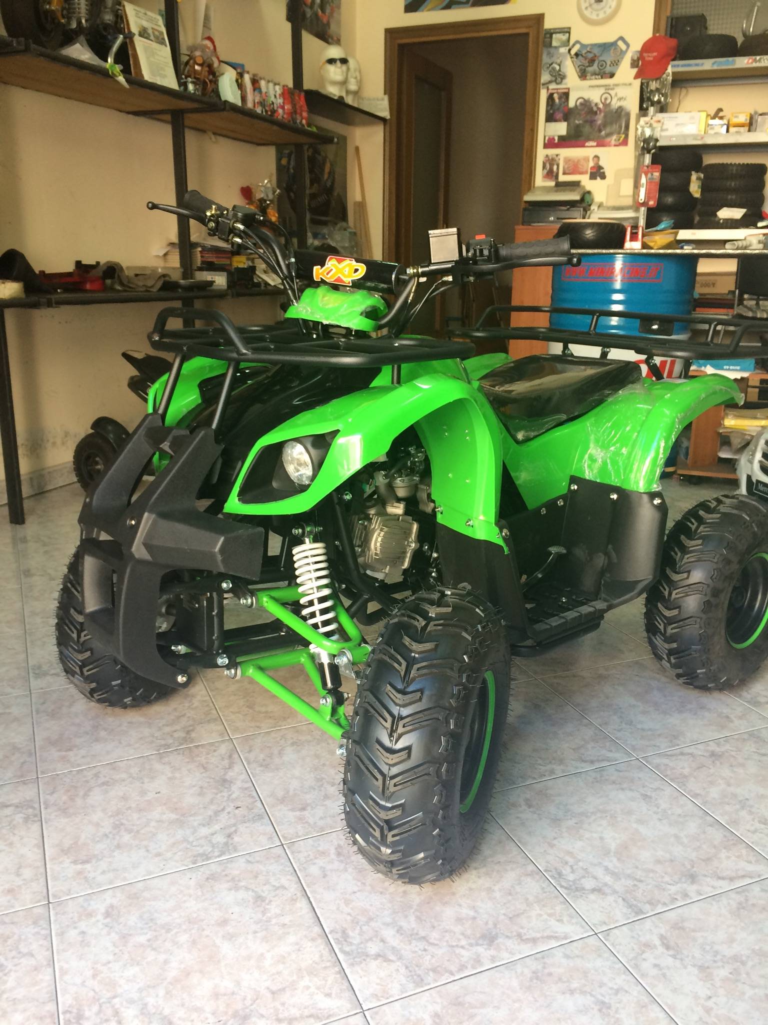 QUAD HUMMER 125cc 4T RUOTA 7" AVVIAMENTO ELETTRICO,LUCI,TELECOMANDO,RETOMARCIA - immagine 6