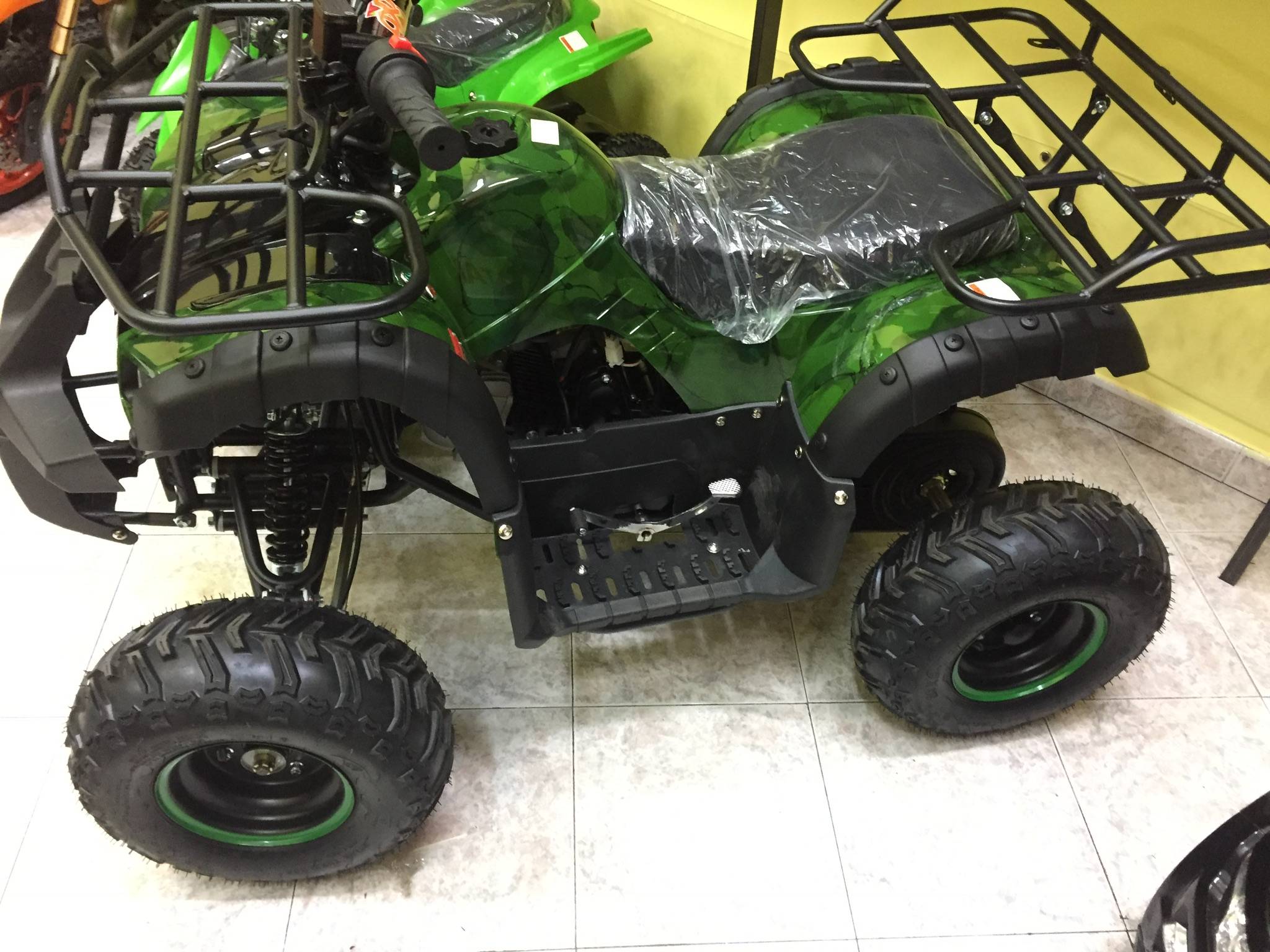 QUAD HUMMER 125cc 4T RUOTA 7" AVVIAMENTO ELETTRICO,LUCI,TELECOMANDO,RETOMARCIA - immagine 20