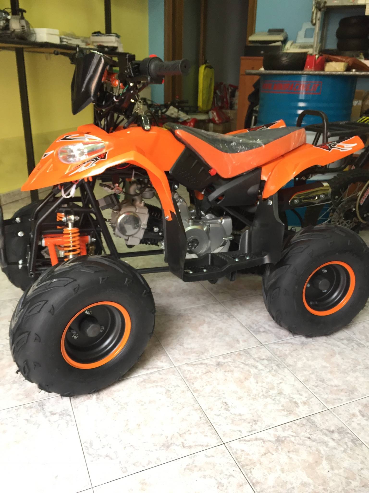 QUAD POLAR S5 125cc 4T RUOTA 7" AVVIAMENTO ELETTRICO,LUCI,TELECOMANDO,RETROMARCIA - immagine 8