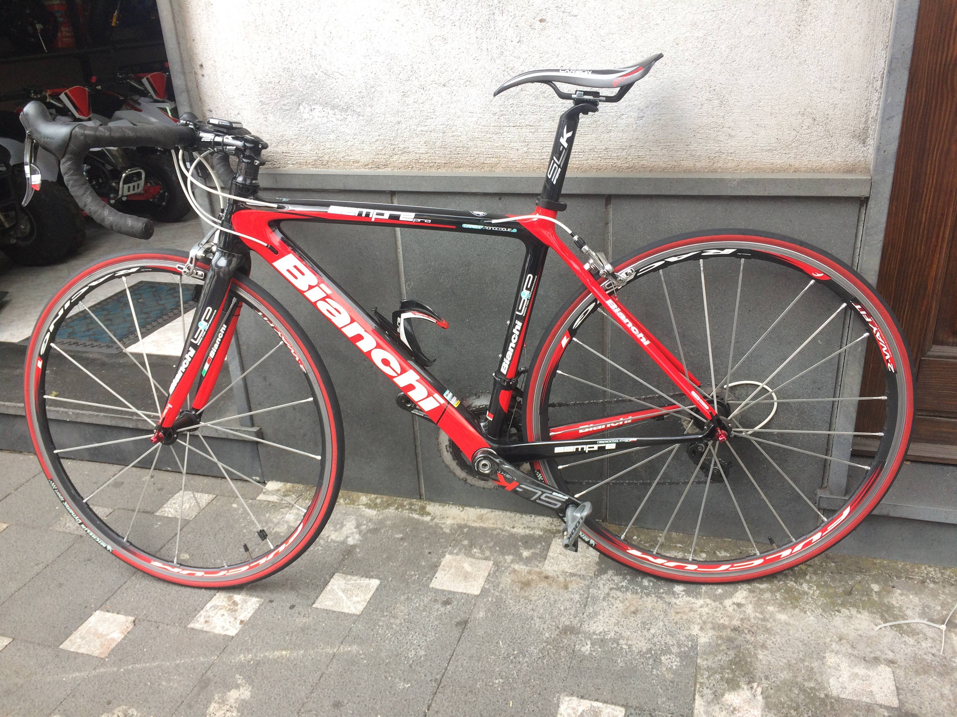 BIANCHI SEMPRE PRO IN CARBONIO ,10v SRAM RED,TAGLIA 50, 6,8Kg