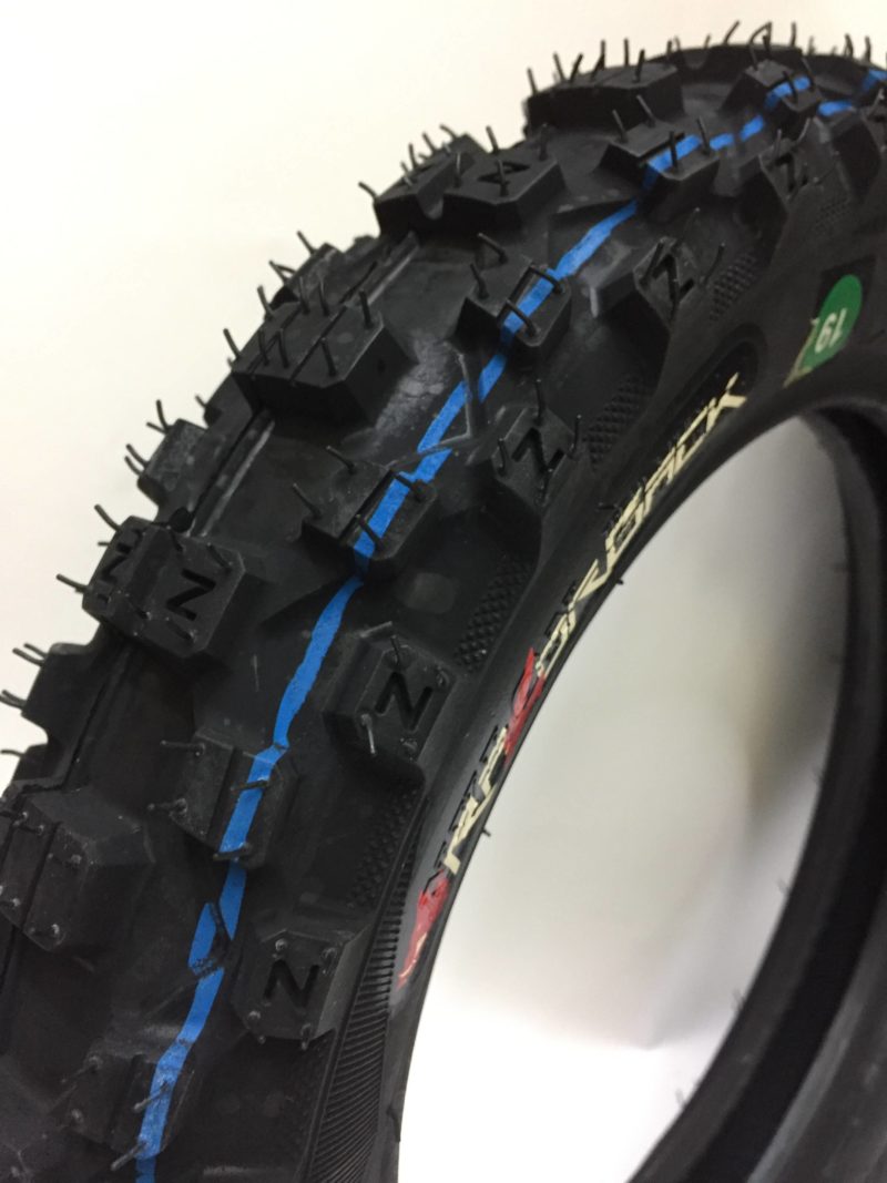 GOMMA PNEUMATICO CROSS 2.75-10 RAZORBACK FERAL - immagine 2