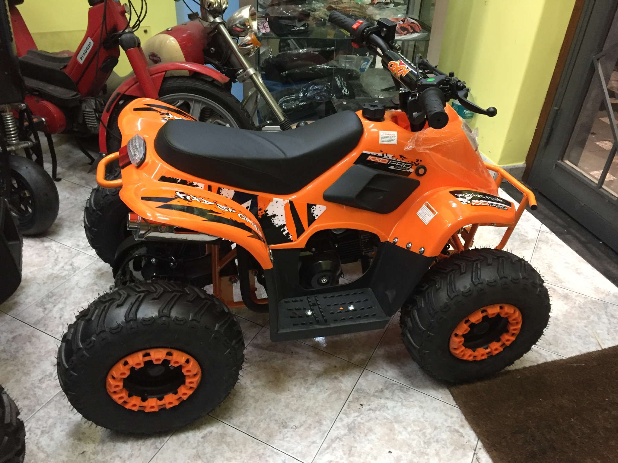 QUAD BAMBU' 125cc 4T RUOTA 7" AVVIAMENTO ELETTRICO,LUCI,TELECOMANDO,RETOMARCIA - immagine 3